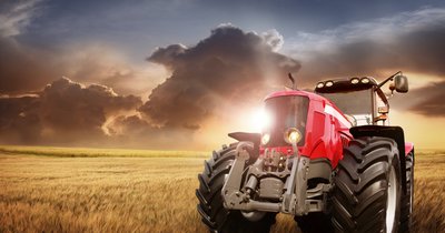 Leasing ciągnika Versatile: jakie dokumenty i wkład własny u dealera w Polsce?
